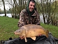 Adam Taylor, 1st May<br />33lb mirror